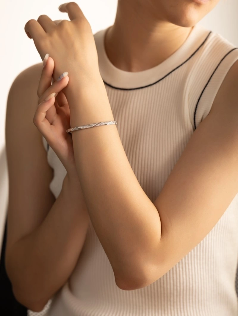 Affordable Graff Bracelets 207968