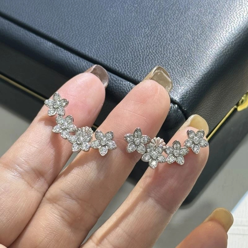Durable Graff Earrings 213936