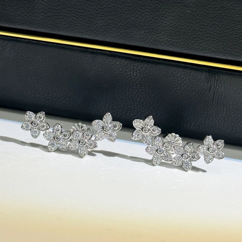 Durable Graff Earrings 213936