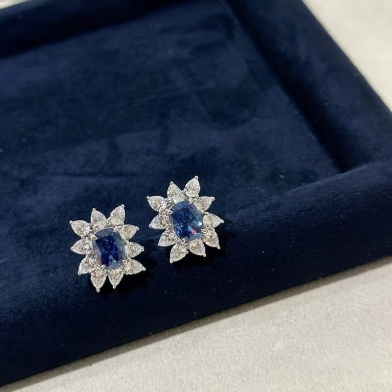 Graff Earrings Trendsetting 213935