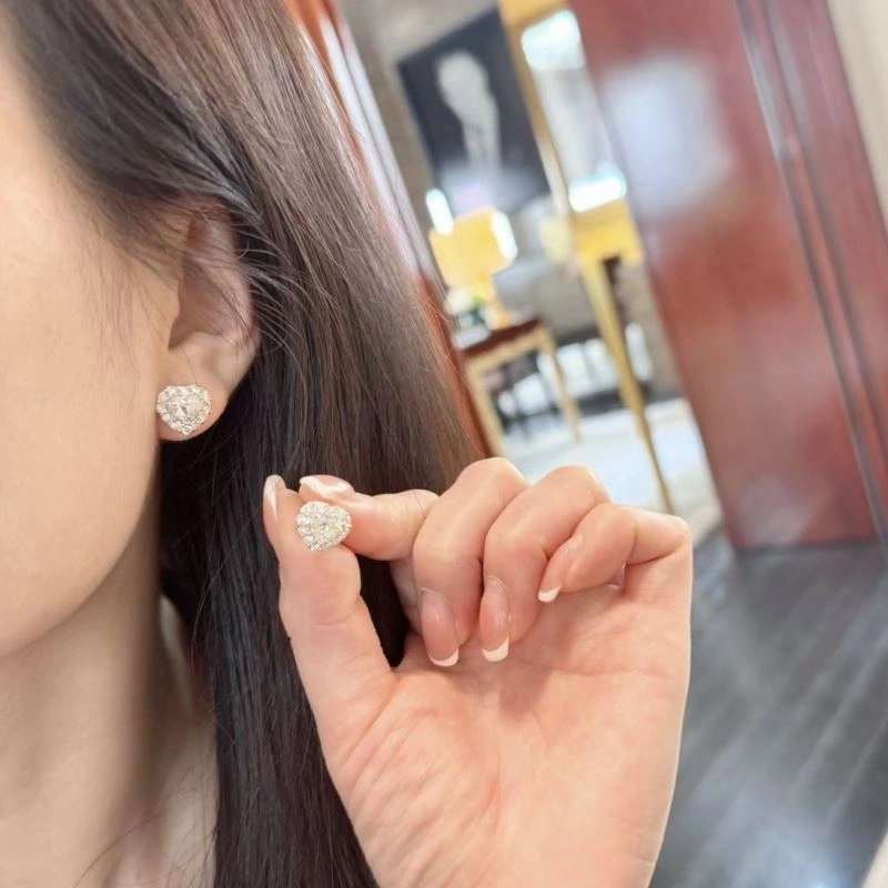 Graff Earrings SunProtective 213477