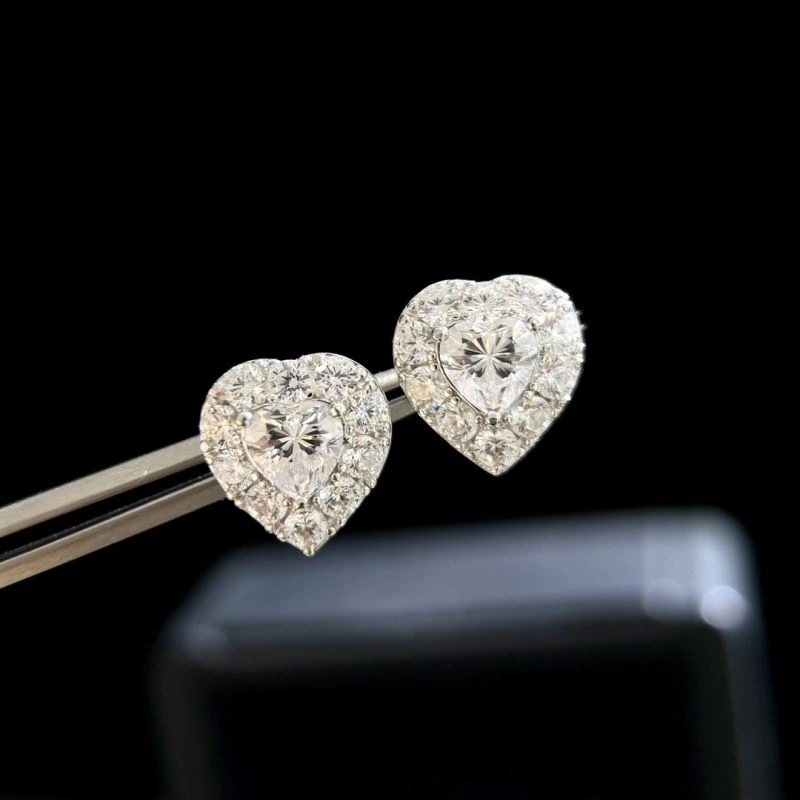 Graff Earrings SunProtective 213477