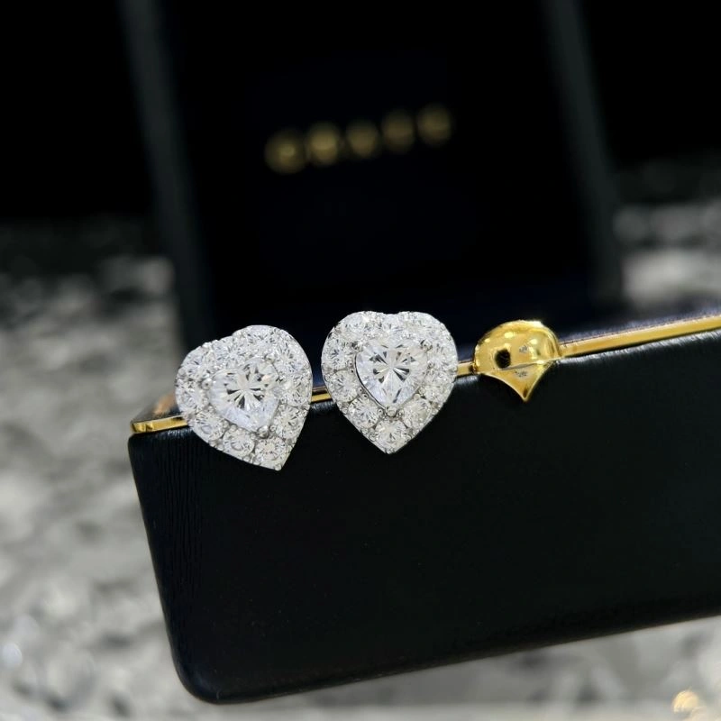 Graff Earrings SunProtective 213477