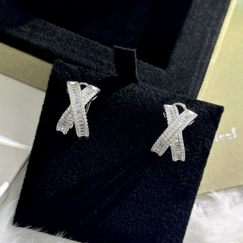Compact Graff Earrings 214575
