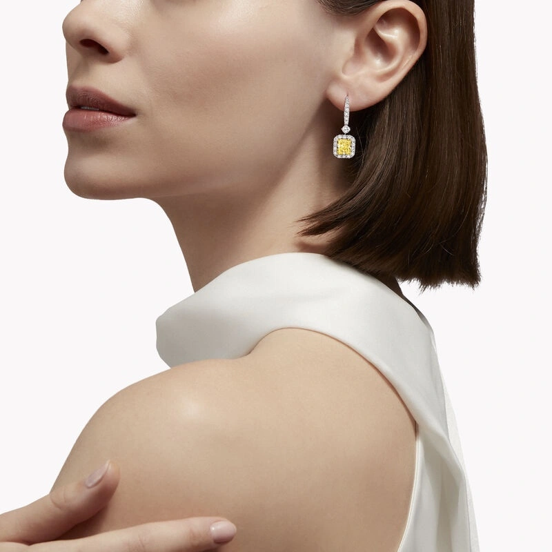 Lightweight Graff Earrings 214566