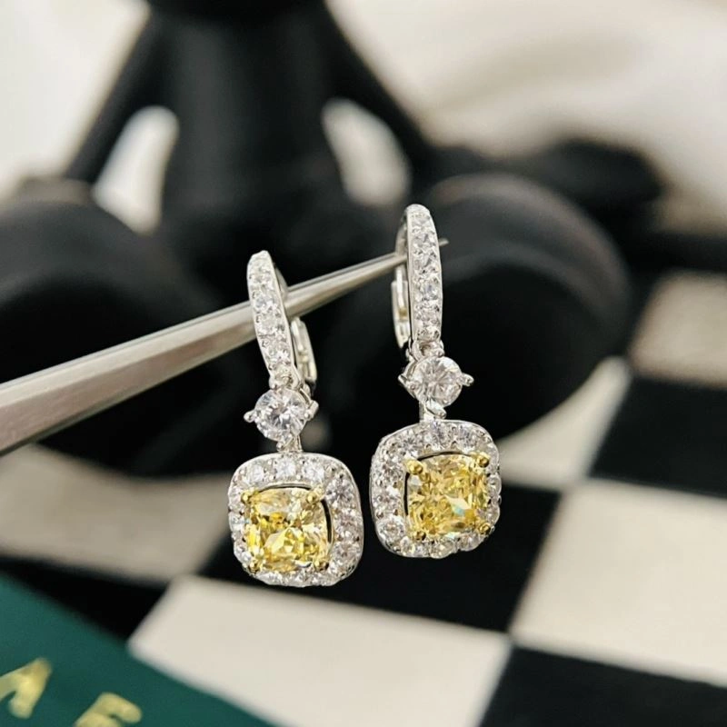 Lightweight Graff Earrings 214566