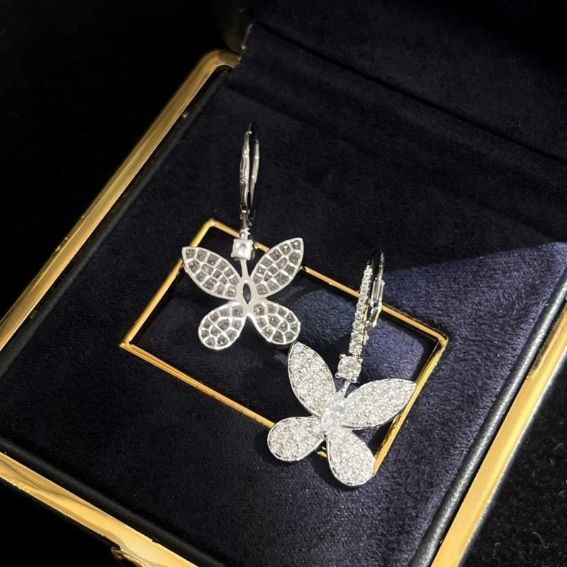 Comfortable Graff Earrings 212993