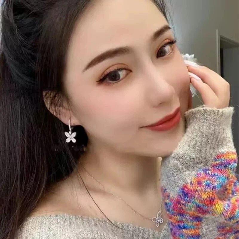 Comfortable Graff Earrings 212993