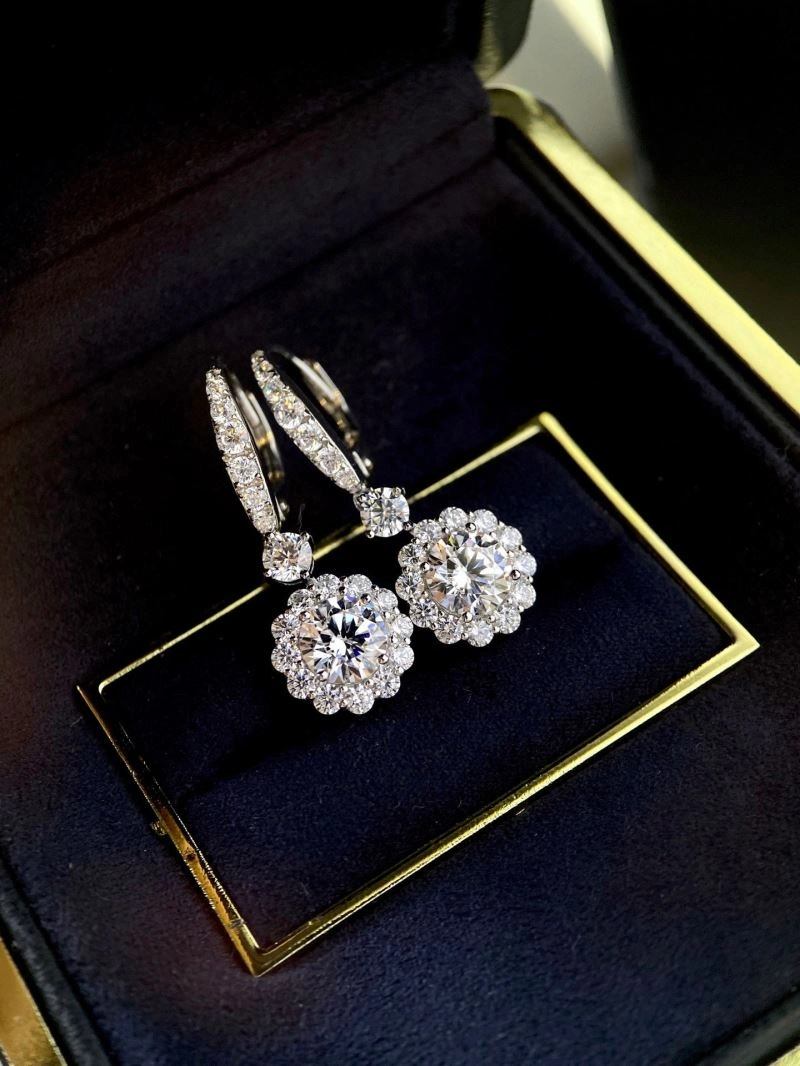 Graff Earrings Durable 212960