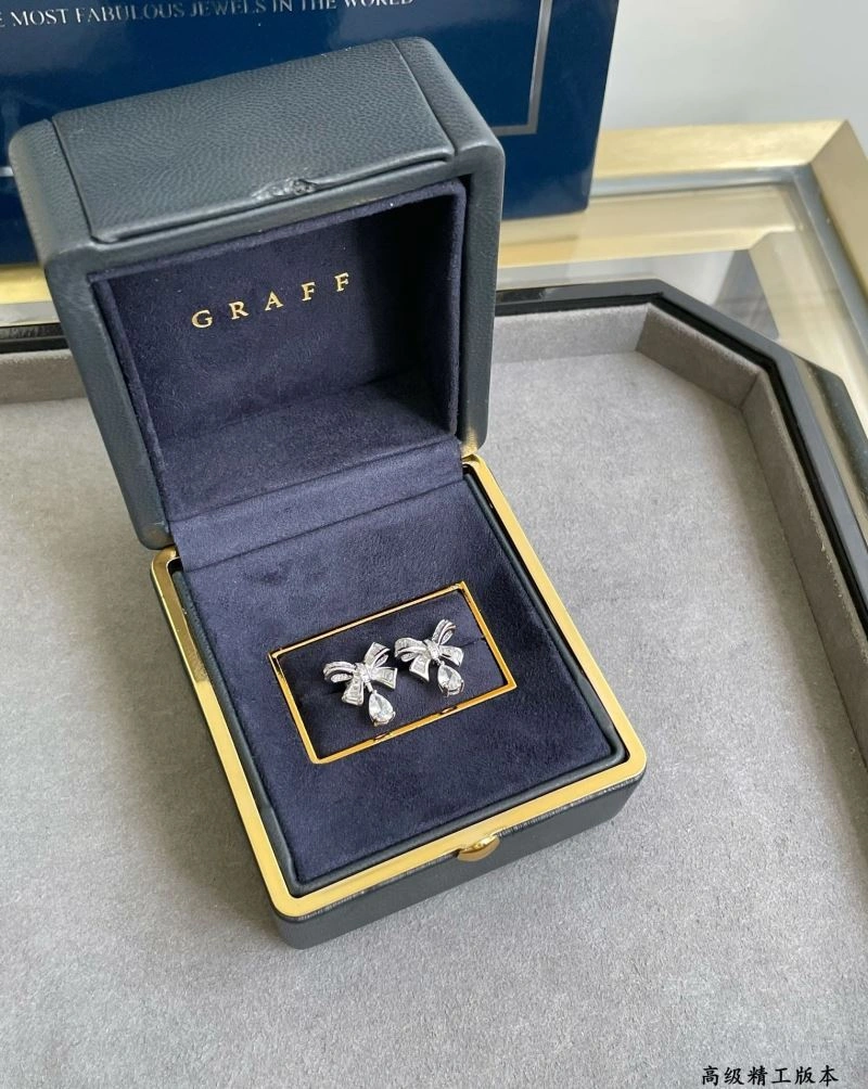 Seasonal Graff Earrings 212044