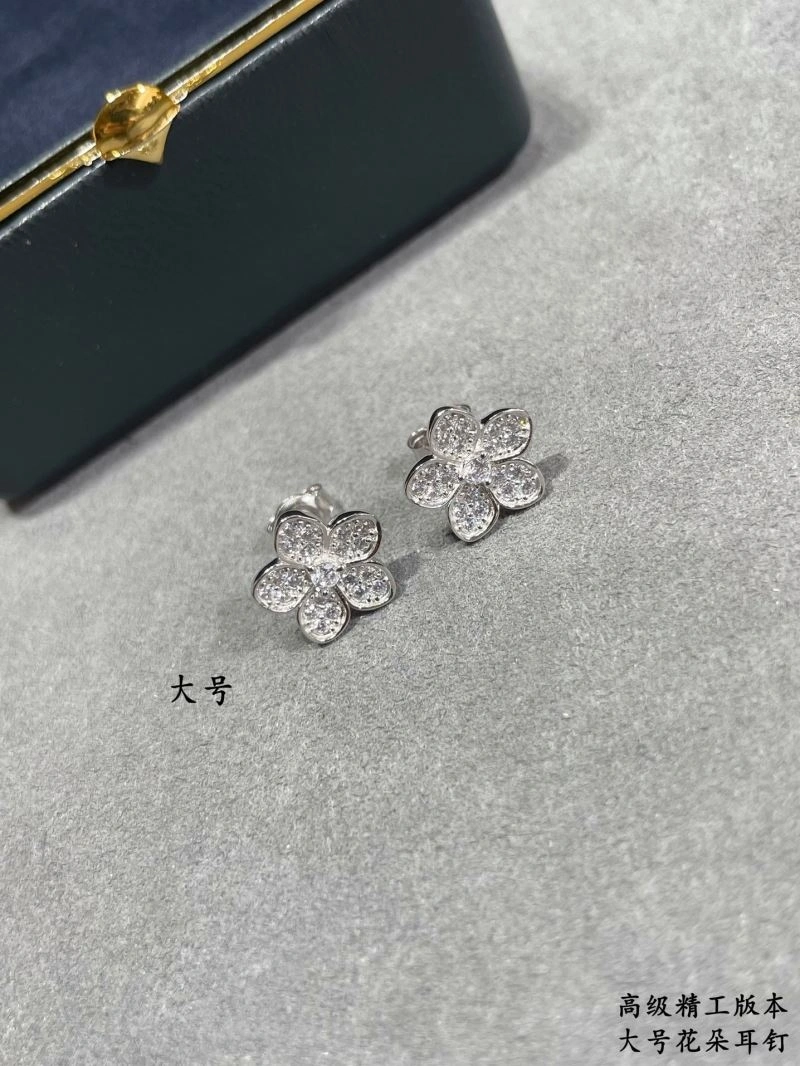 Graff Earrings StreetReady 212038