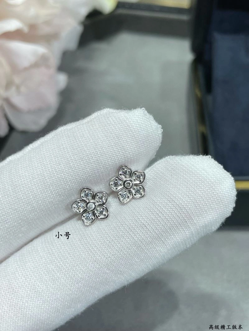 Graff Earrings Supportive 212040