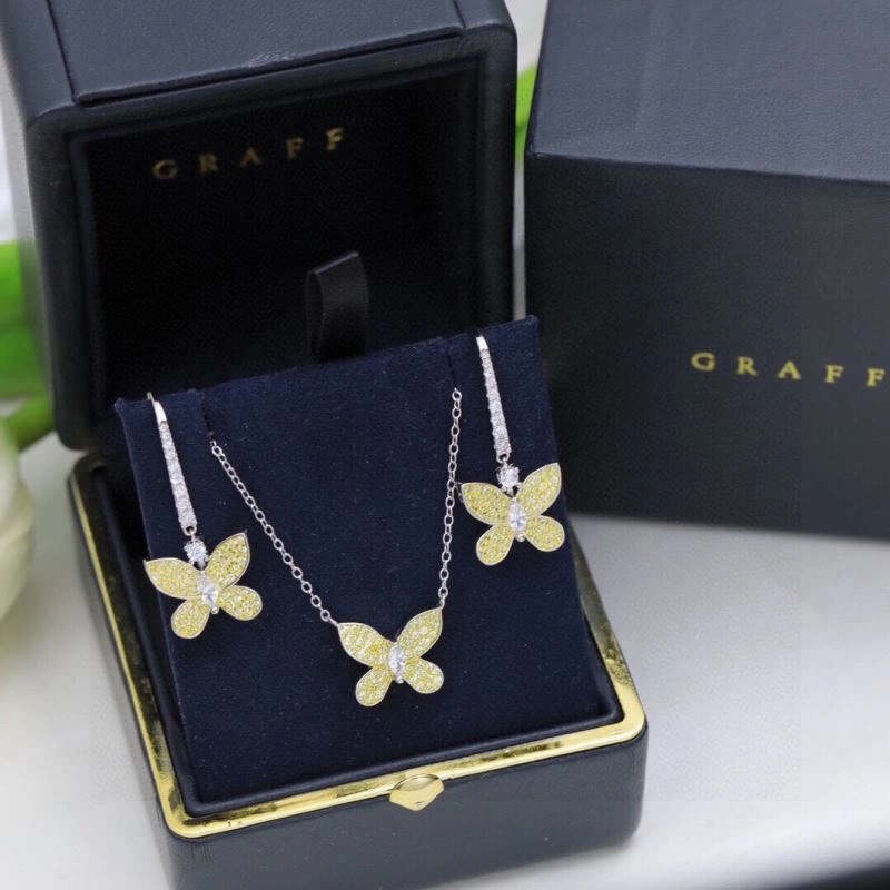 Versatile Graff Earrings 212029