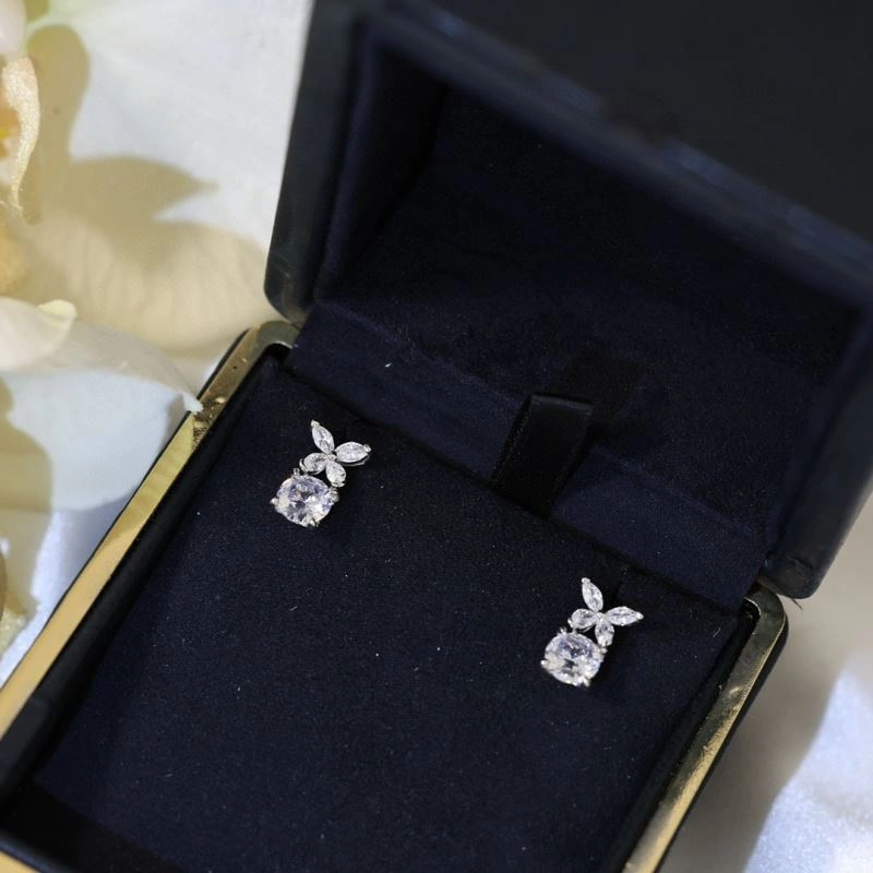 Graff Earrings MoistureWicking 211218