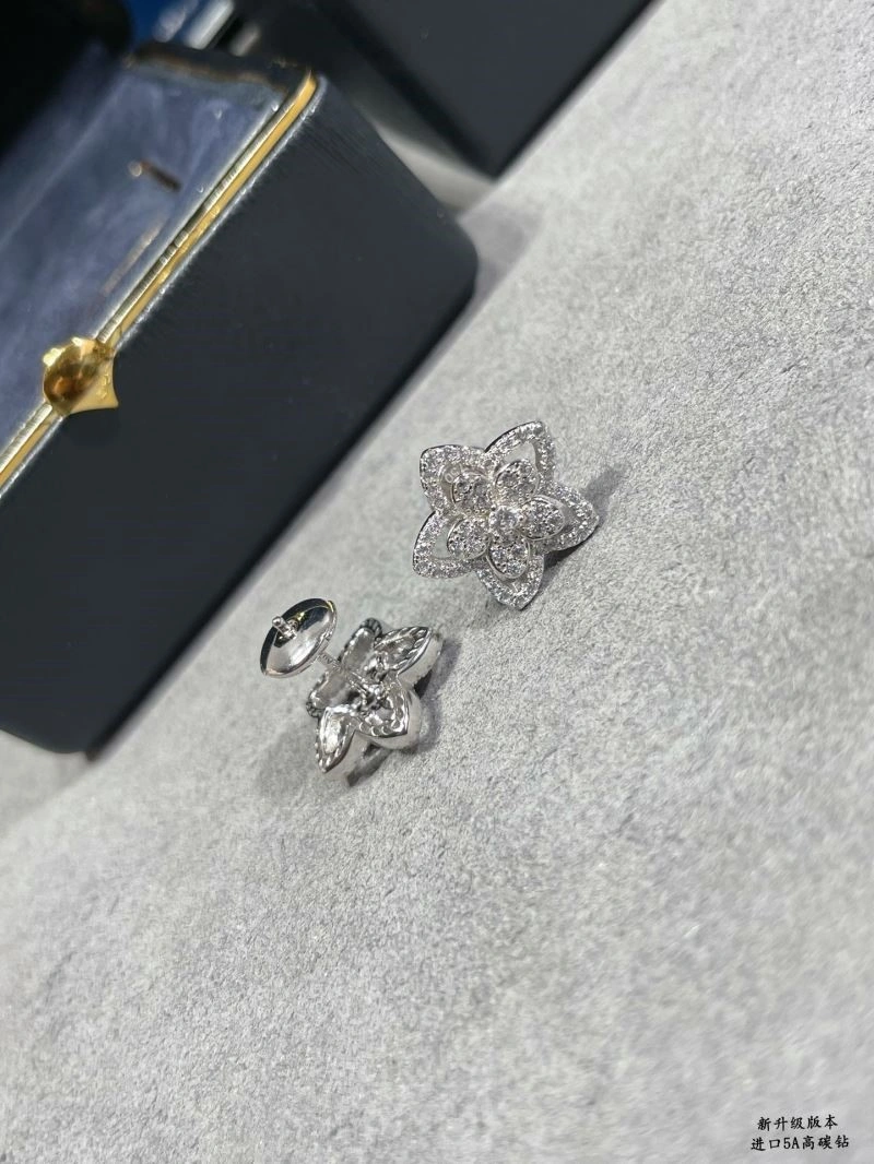 Sustainable Graff Earrings 210682
