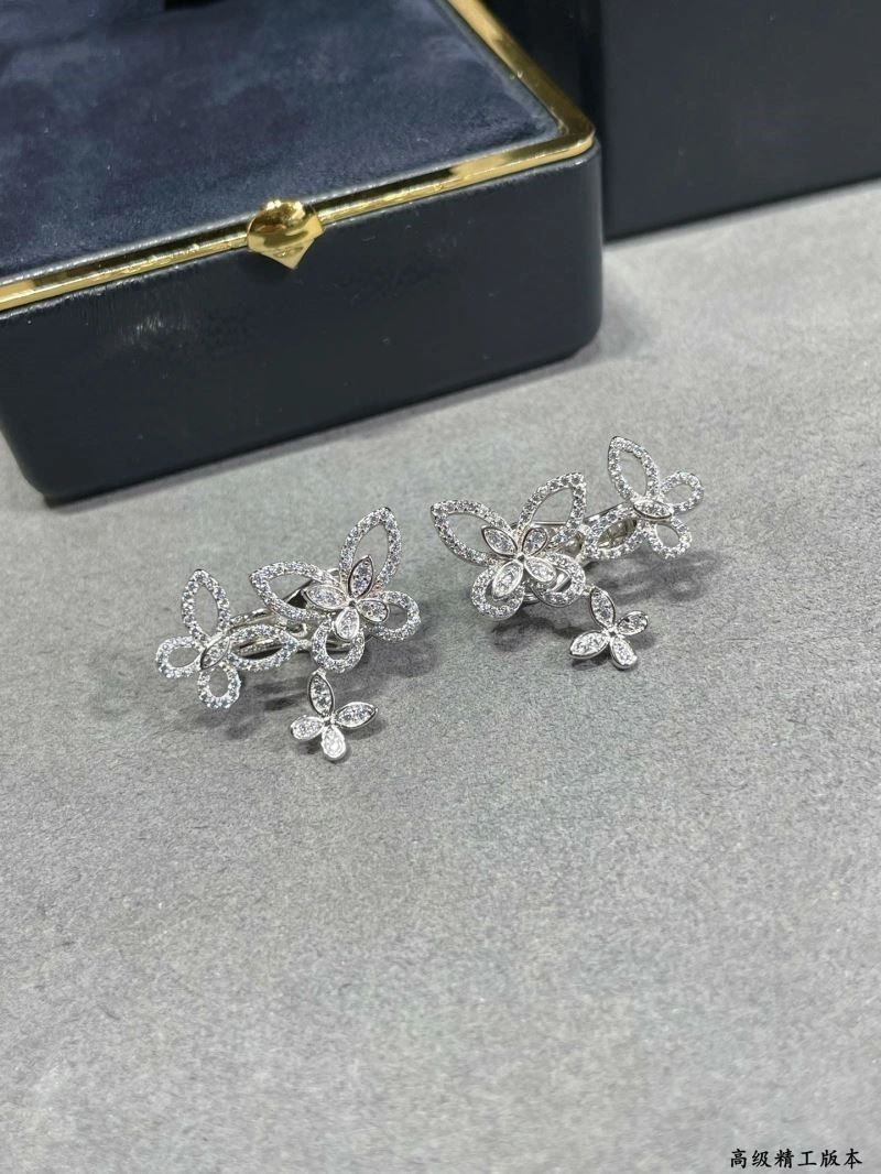 Stylish Graff Earrings 210675