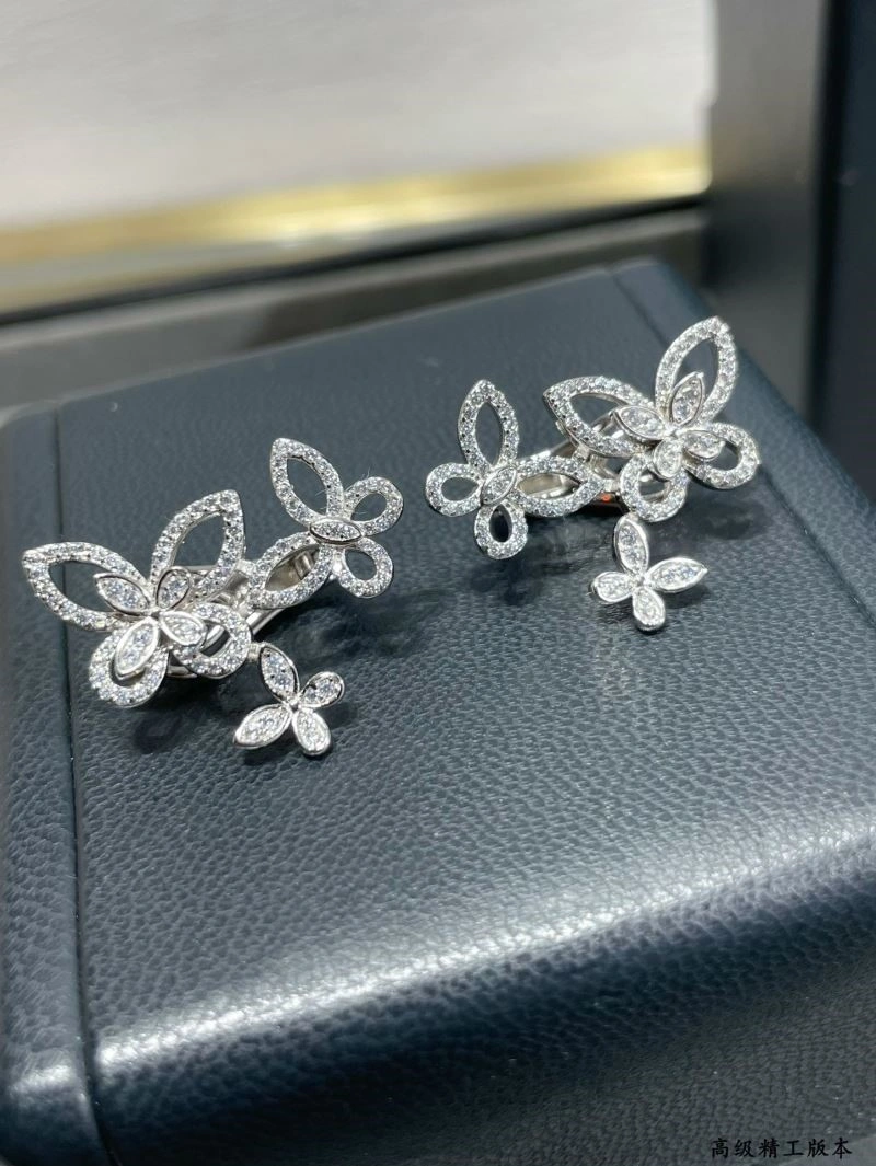 Stylish Graff Earrings 210675