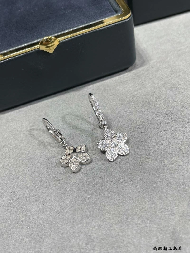 FashionForward Graff Earrings 210681
