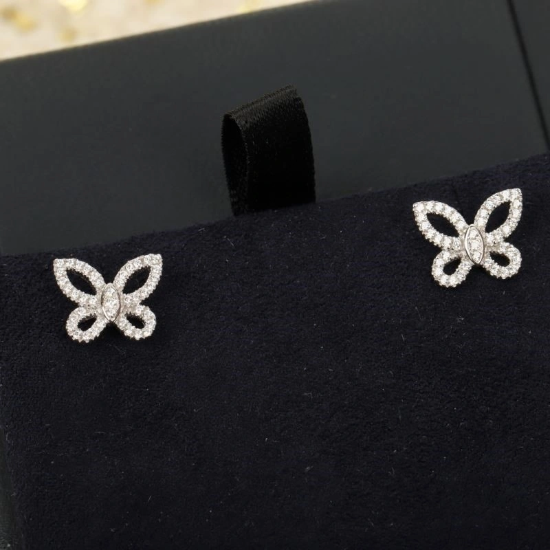 Graff Earrings Timeless 210671