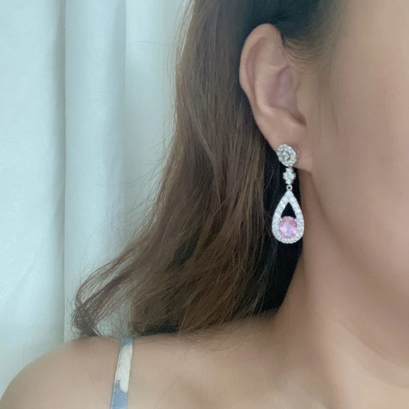 Graff Earrings Soft 209820