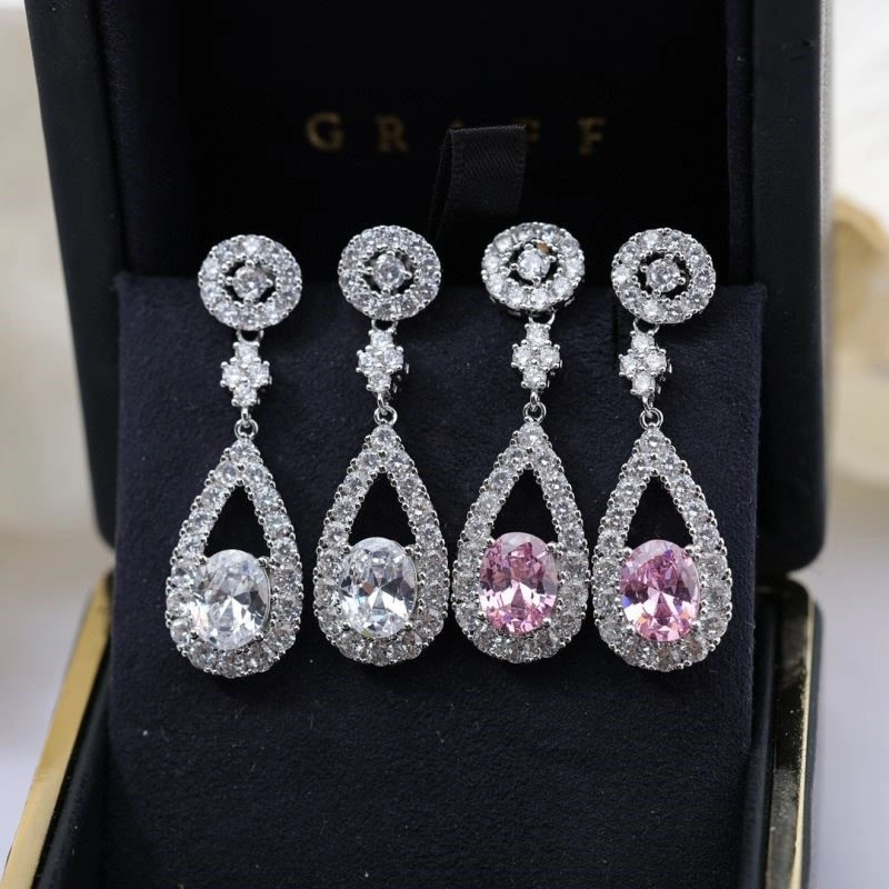 Graff Earrings Soft 209820
