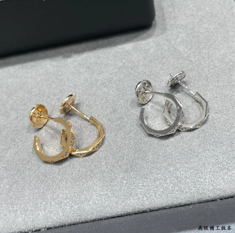 Graff Earrings Stylish 209808