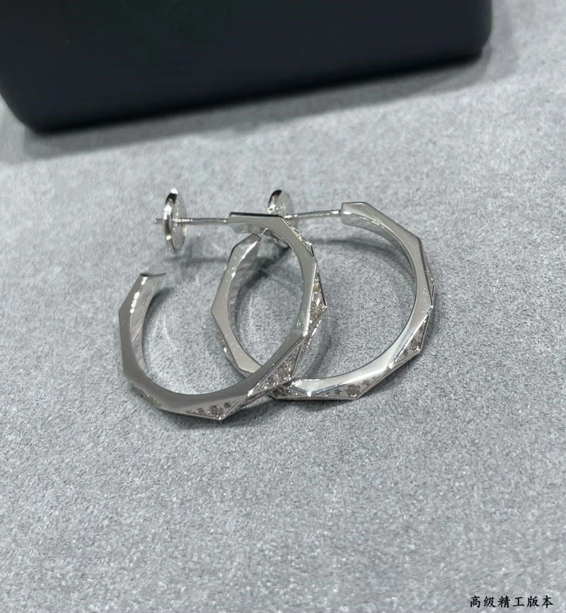 Graff Earrings StreetReady 209787