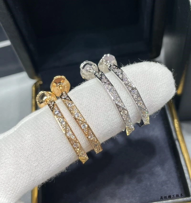 Graff Earrings StreetReady 209787