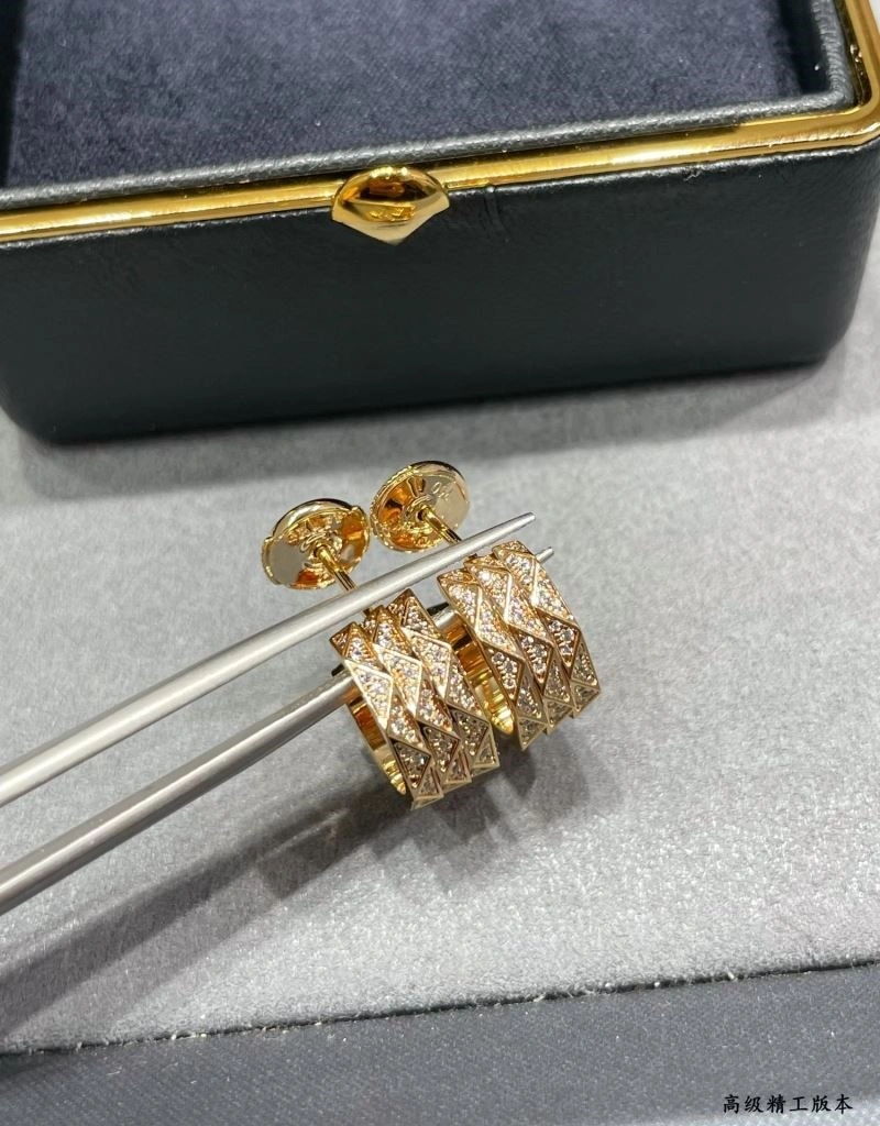 Attractive Graff Earrings 209786