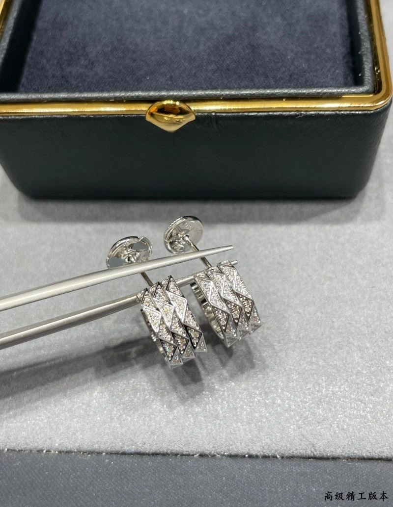 Attractive Graff Earrings 209786