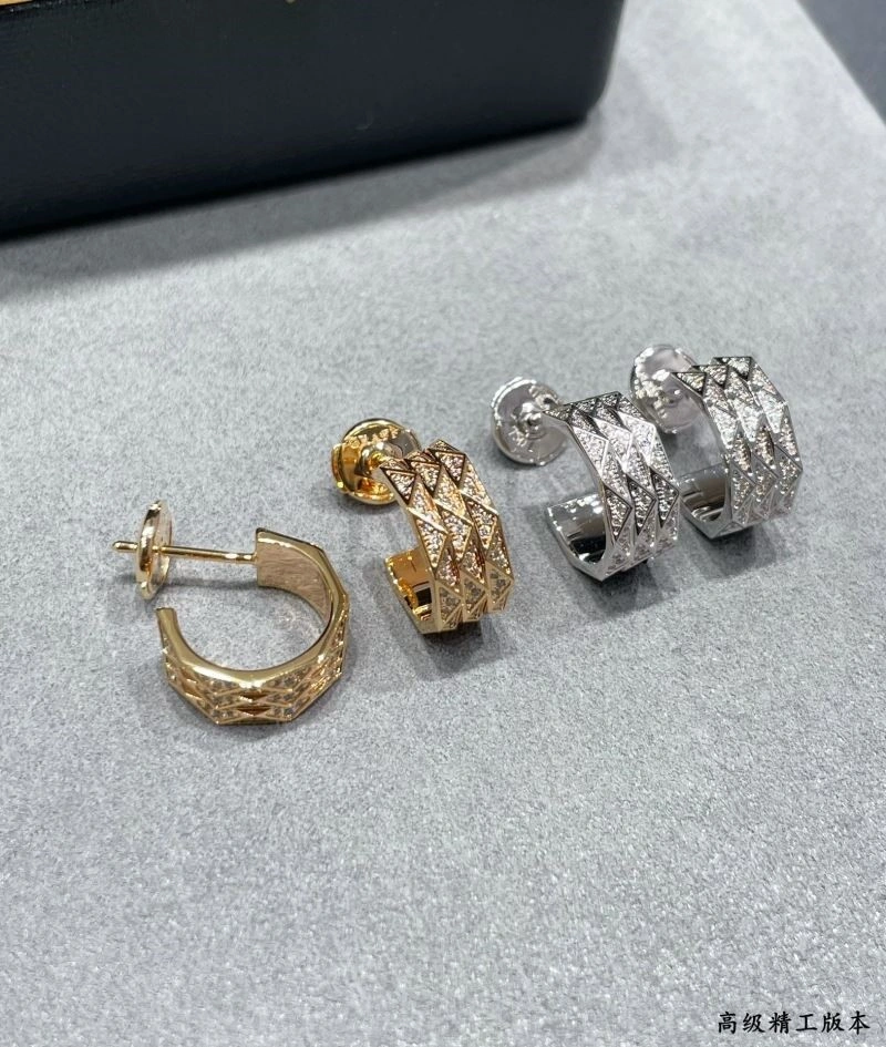 Attractive Graff Earrings 209786