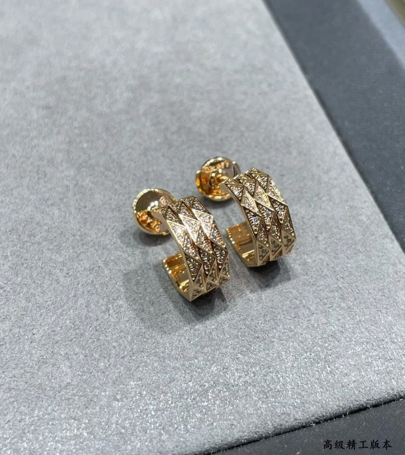 Attractive Graff Earrings 209786