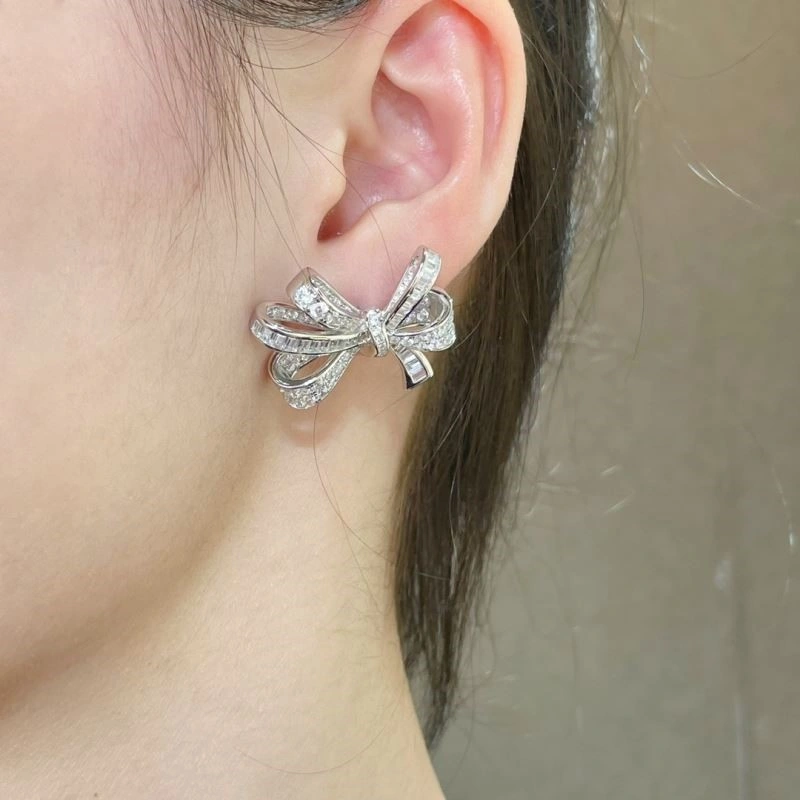 Lightweight Graff Earrings 209260
