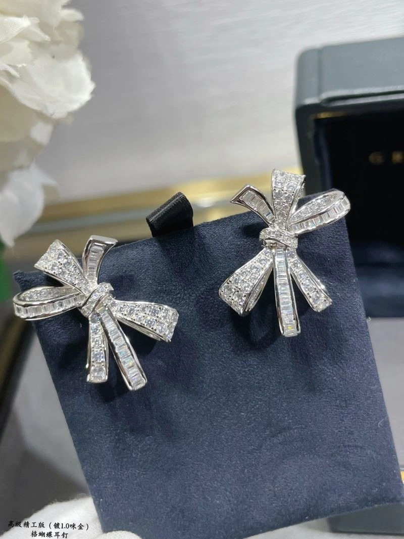 Lightweight Graff Earrings 209260