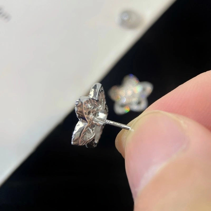 Graff Earrings Fashionable 207966