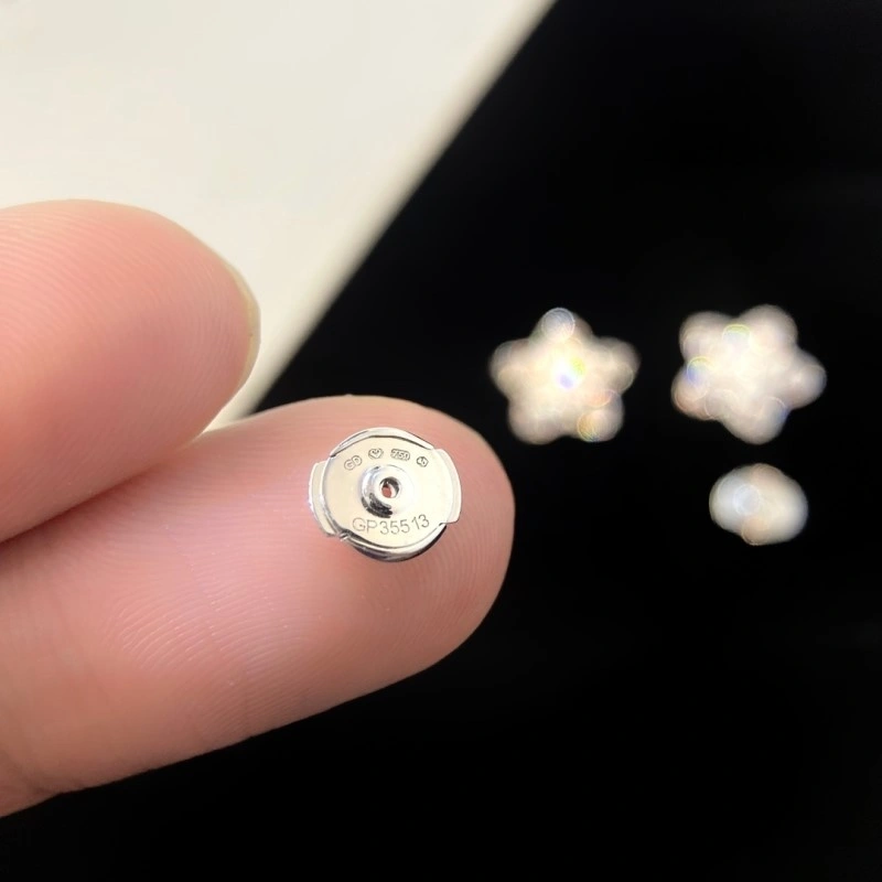 Graff Earrings Fashionable 207966