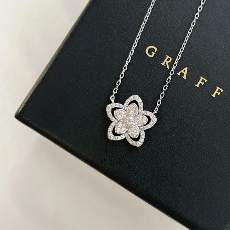 Breathable Graff Necklaces 213929