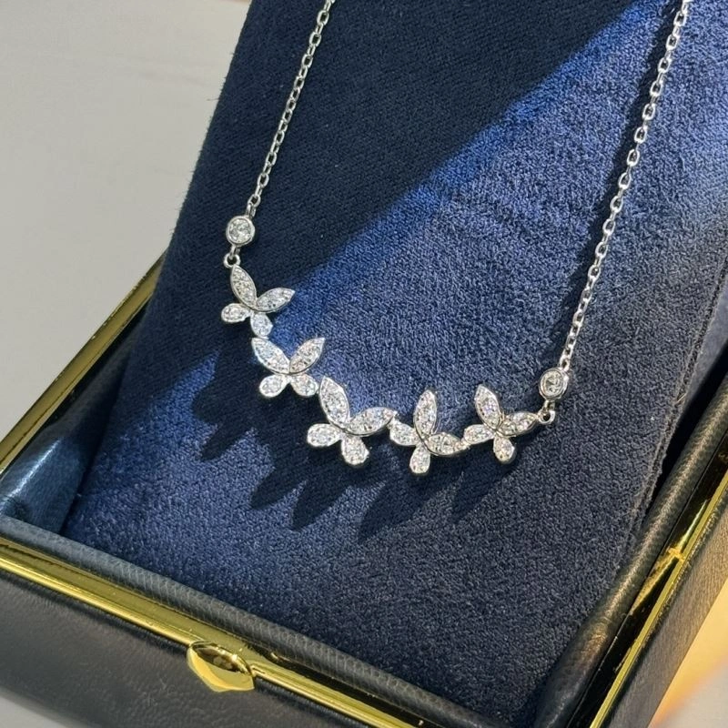 Graff Necklaces UrbanChic 213920