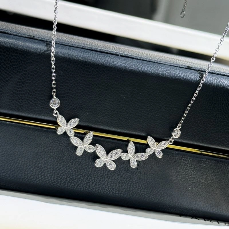 Graff Necklaces UrbanChic 213920