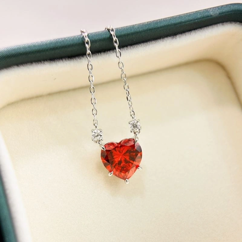 Graff Necklaces FashionForward 213910