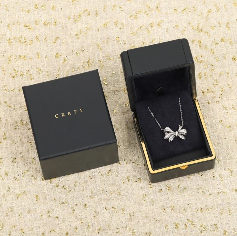 Graff Necklaces Modern 214568
