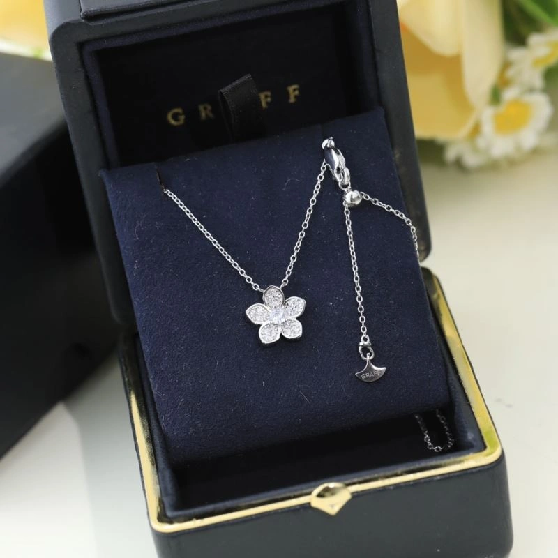 Graff Necklaces Bold 214202