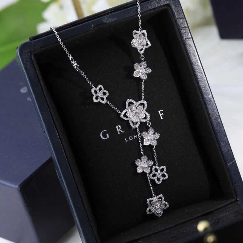 Graff Necklaces Classic 214224