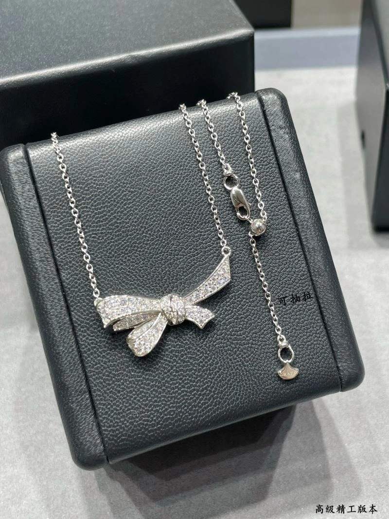 Stylish Graff Necklaces 212013