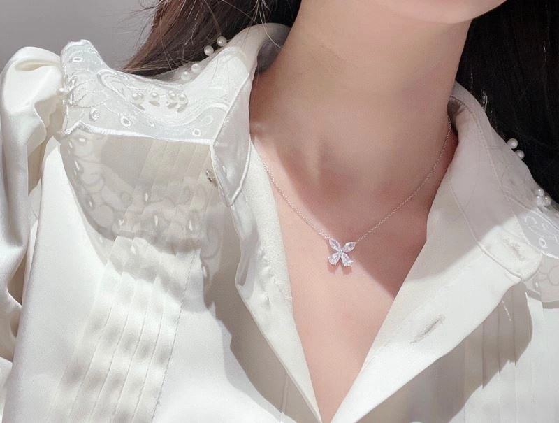Original Graff Necklaces 211997