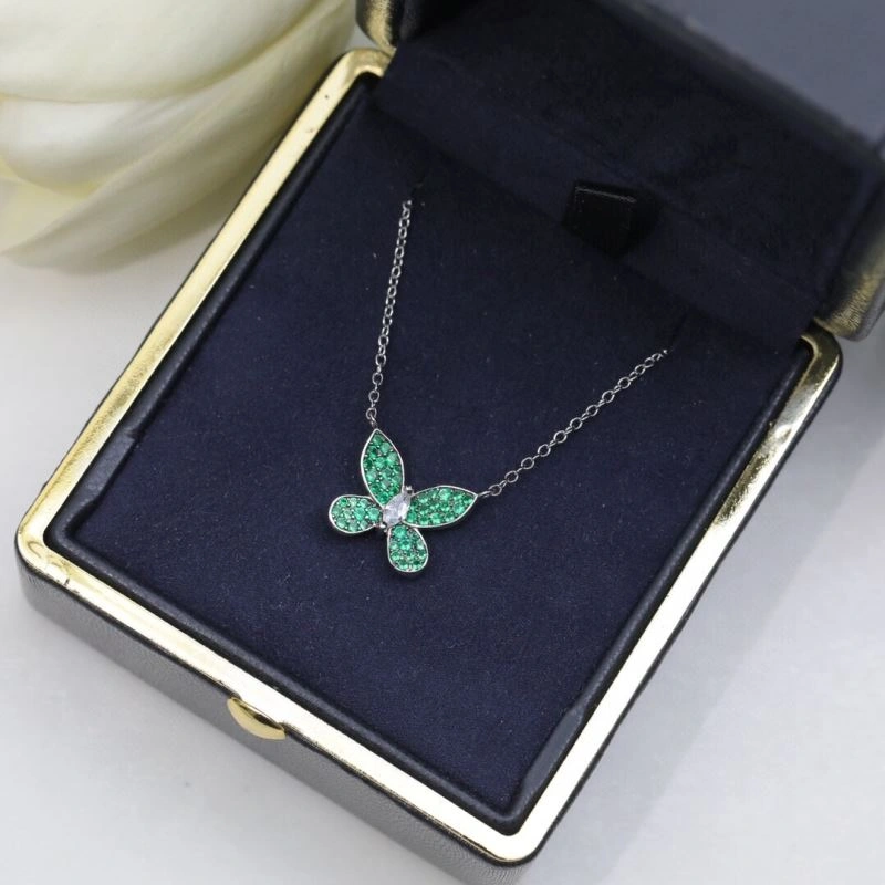 Graff Necklaces Sleek 212005