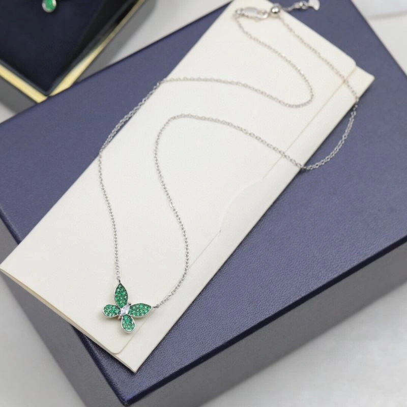 Graff Necklaces Sleek 212005