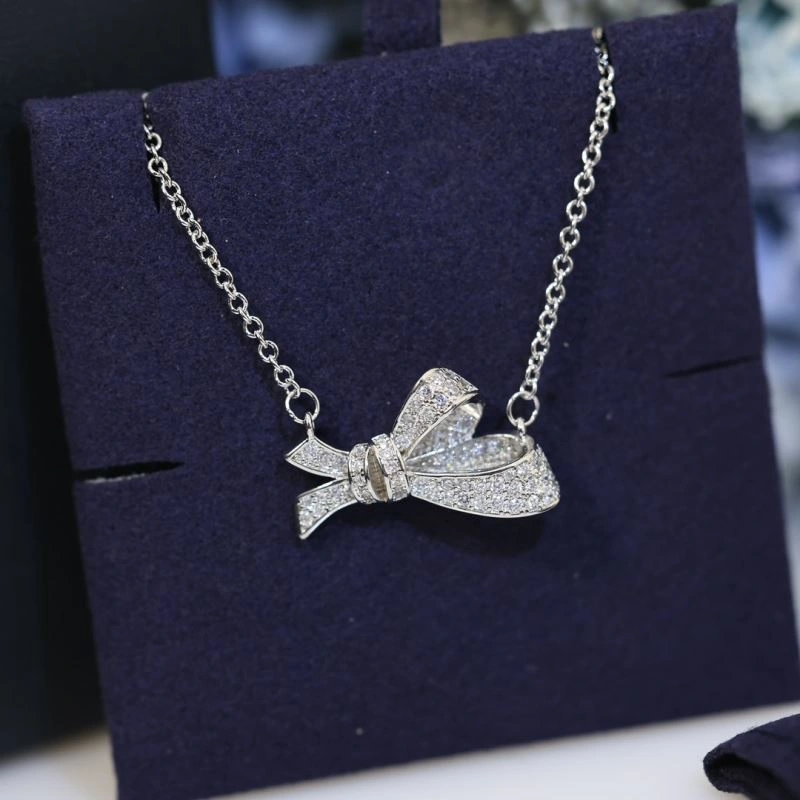 Trendy Graff Necklaces 211231