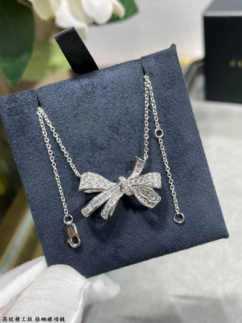 Graff Necklaces Chic 211202