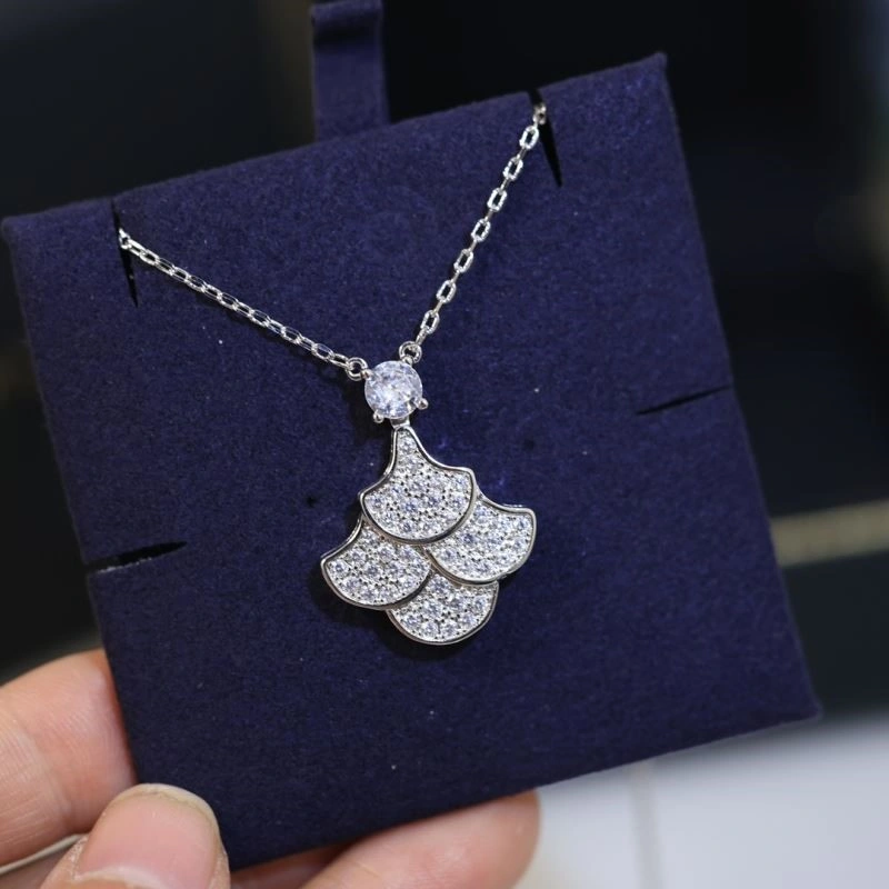 MoistureWicking Graff Necklaces 210662